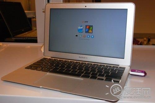 U̸MacBook AirװWindows7